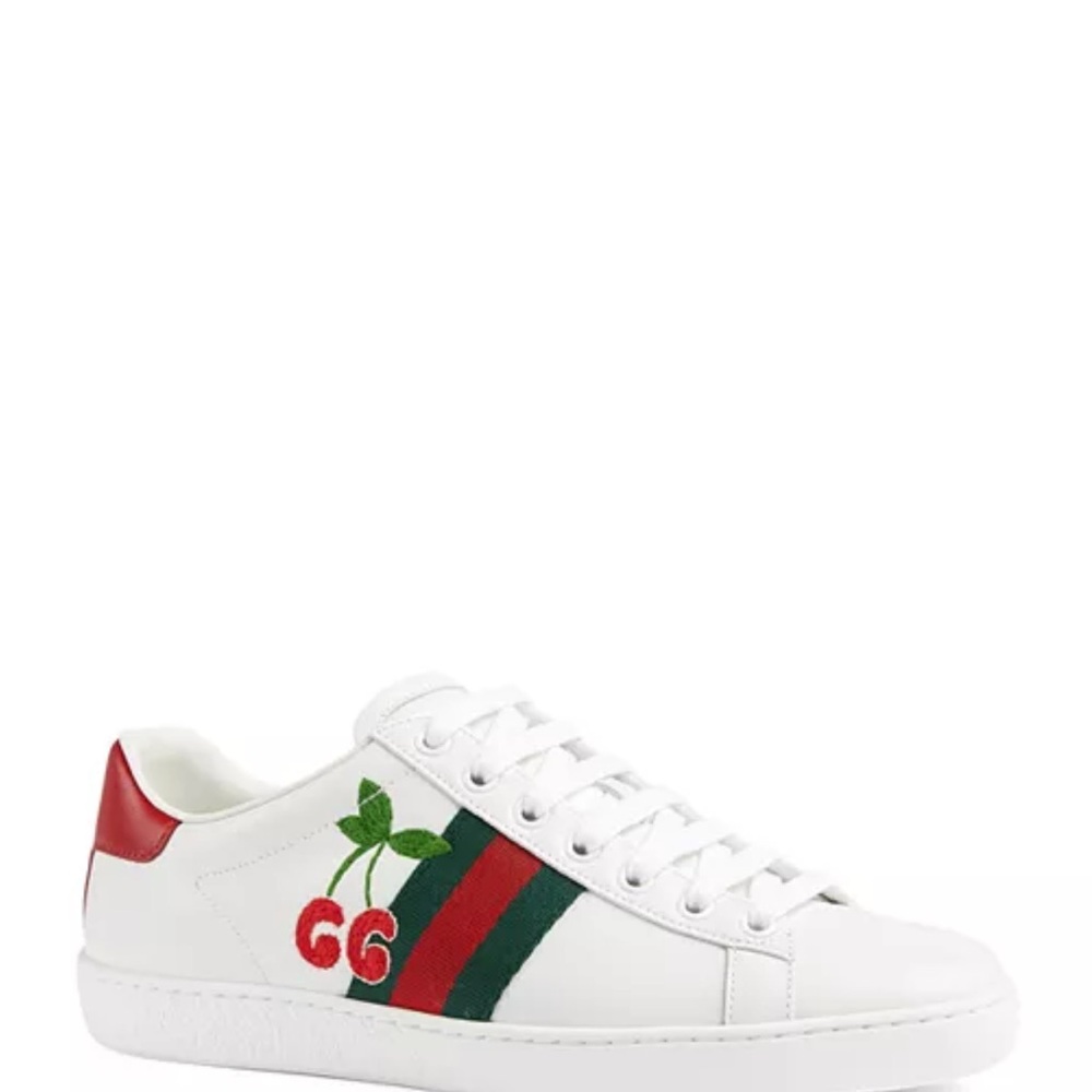 Gucci
Women's New Ace Cherry Low Top Sneakers